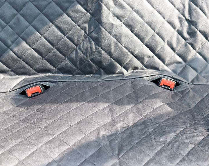 Dog Travel Seat Cover – Rear Car Mat with Safety Mesh, Zipper & Hammock Design